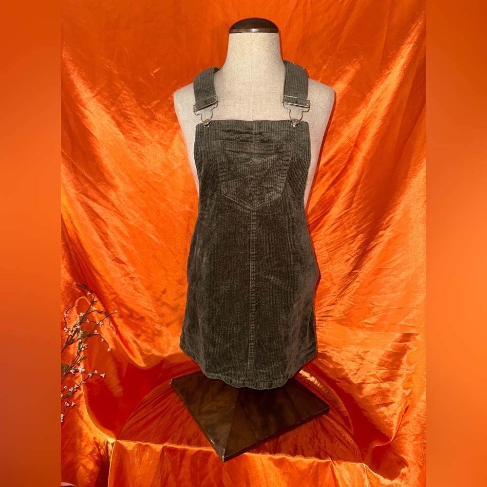 Green overall dress